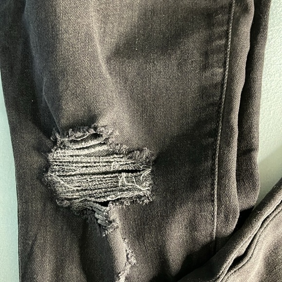 Distressed Washed Black Skinny Jeans - Joes Jeans - 27 - Picture 2 of 4